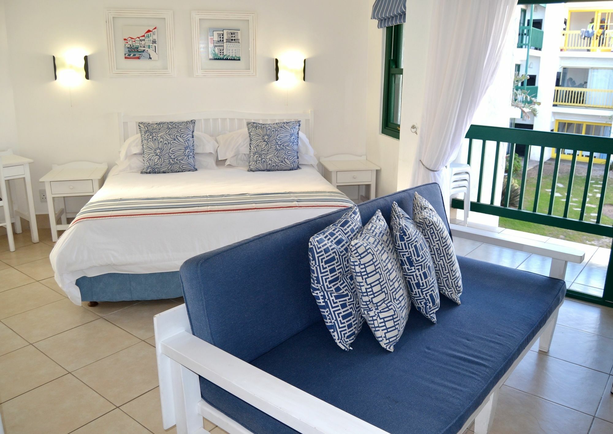 Club Mykonos Athenian Cascades Hotel Langebaan Exterior photo